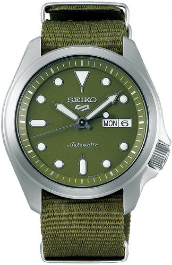 SEIKO 5 Sports SRPE65K1