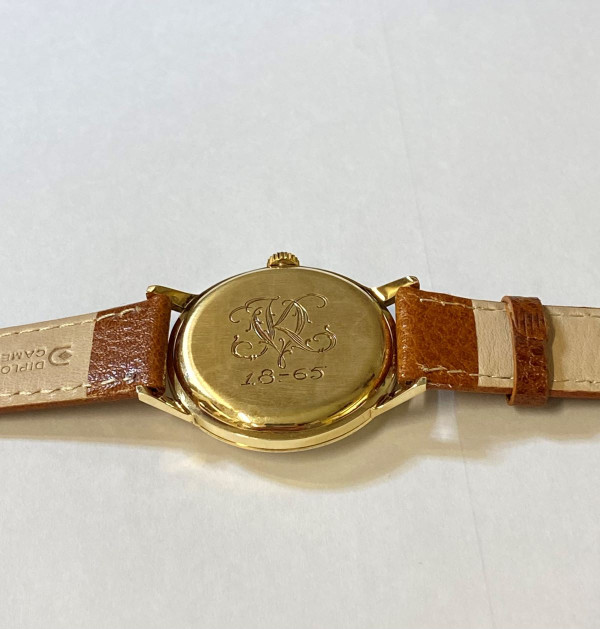 OMEGA 269 kultakello vedettävä