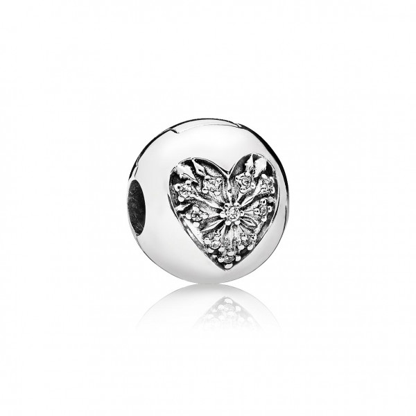 PANDORA Ice Crystal Heart