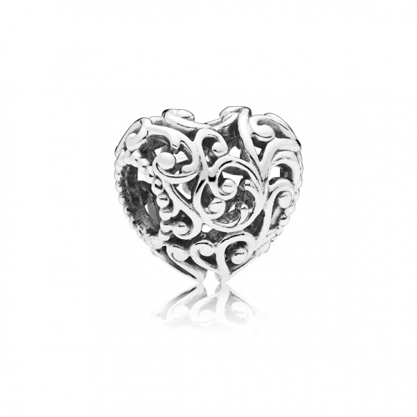 PANDORA Regal Heart Charm