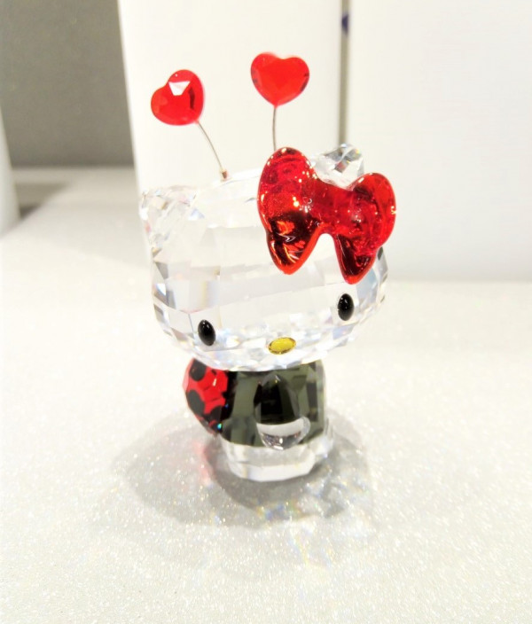 SWAROVSKI Hello Kitty Leppäkerttu 1180910
