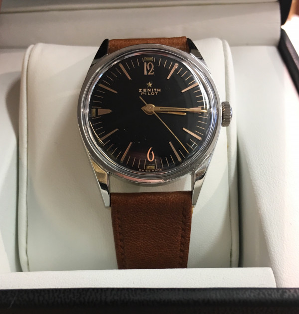 ZENITH PILOT rannekello